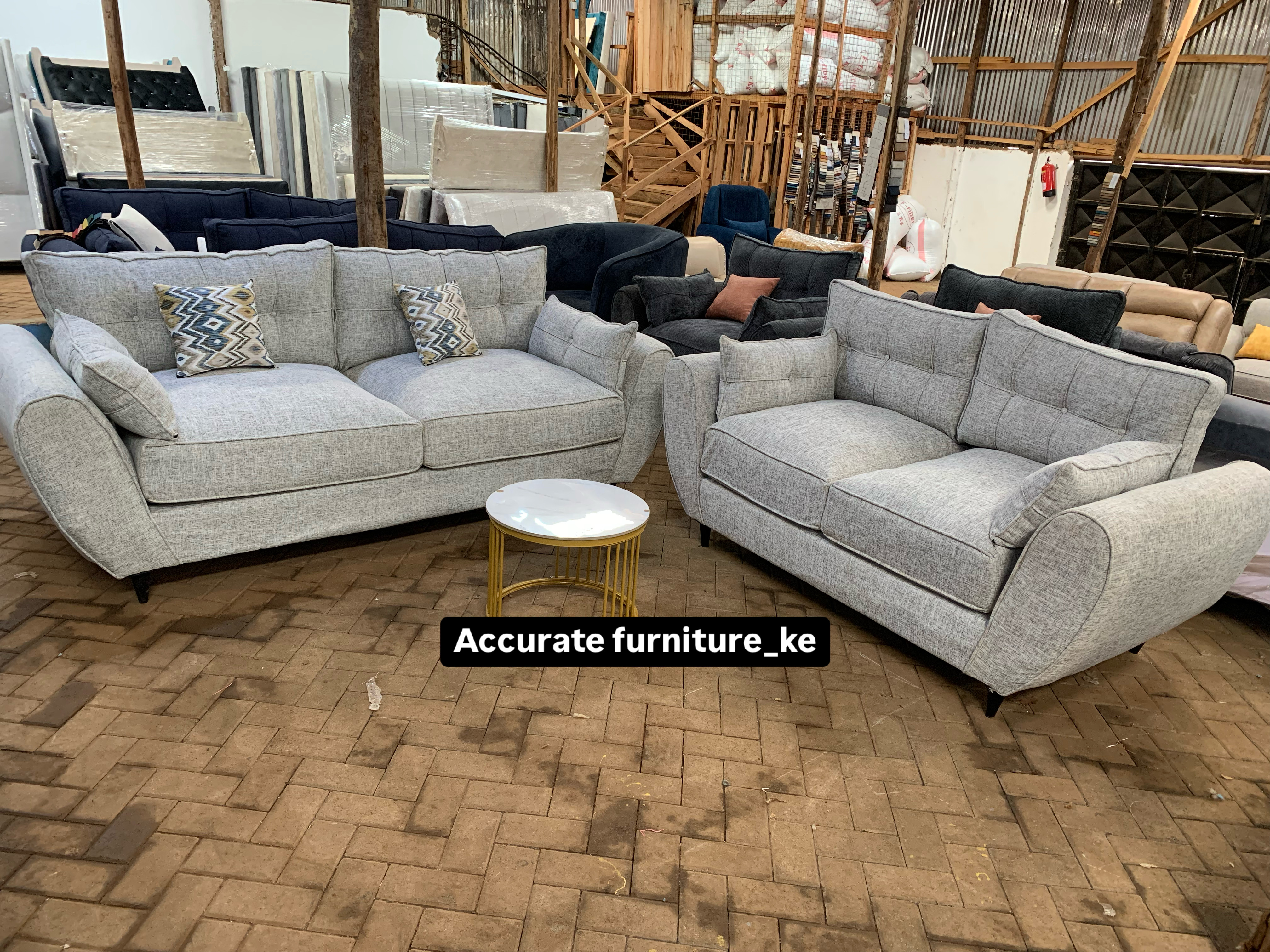 Five seater butterfly seat gray