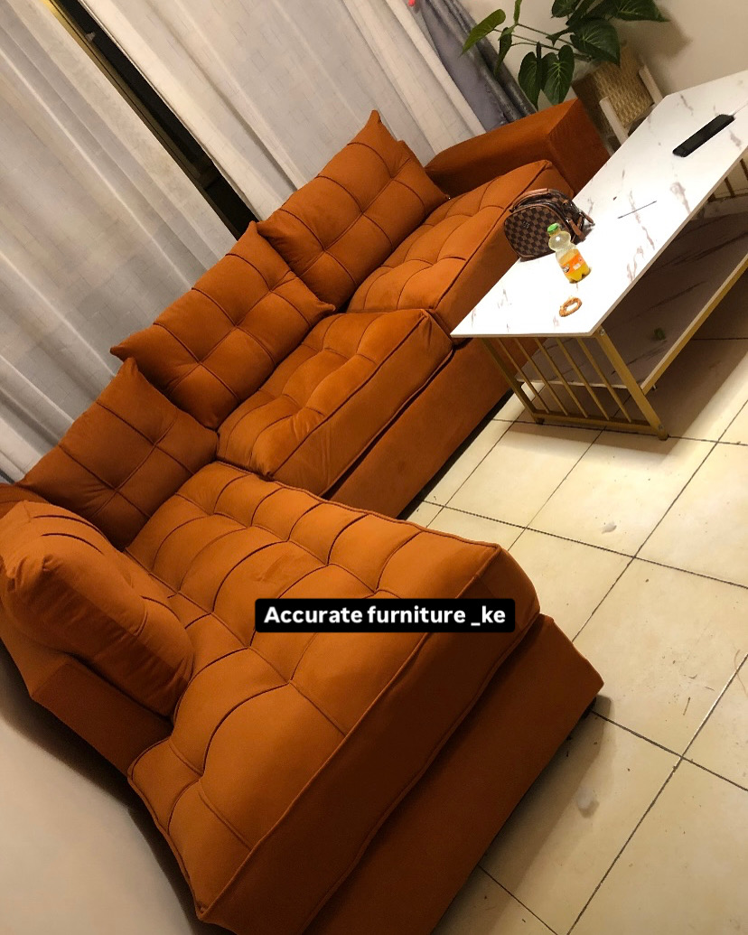 Sectional sofa (L seat design) 6 seater