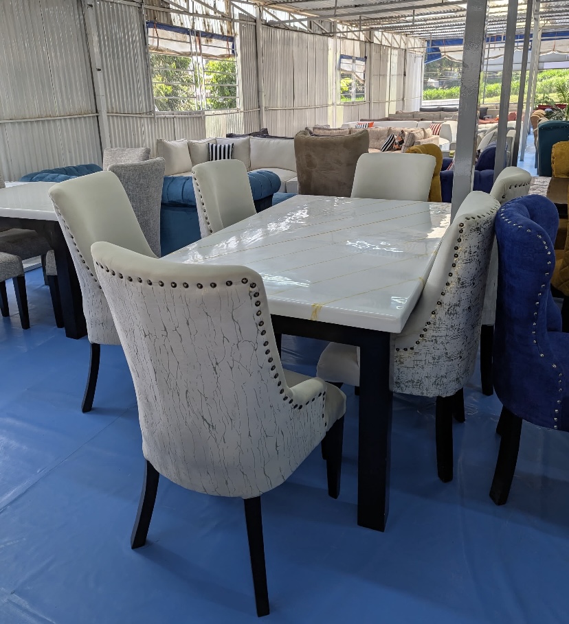 Six seater modern dinning table